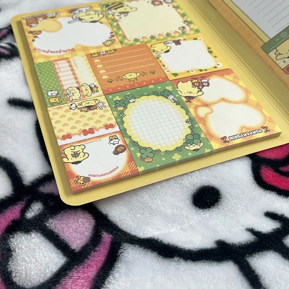 Pompompurin Memo Book-Style Set of Sticky Notes and Stationary Pages